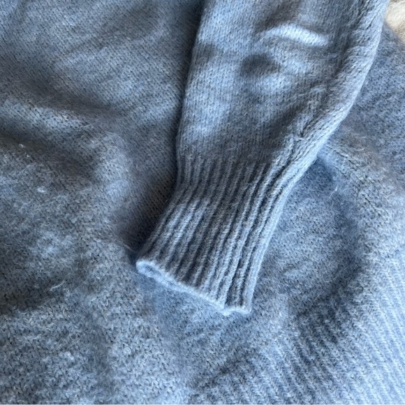 Zara Baby Blue Sweater - Picture 2 of 7